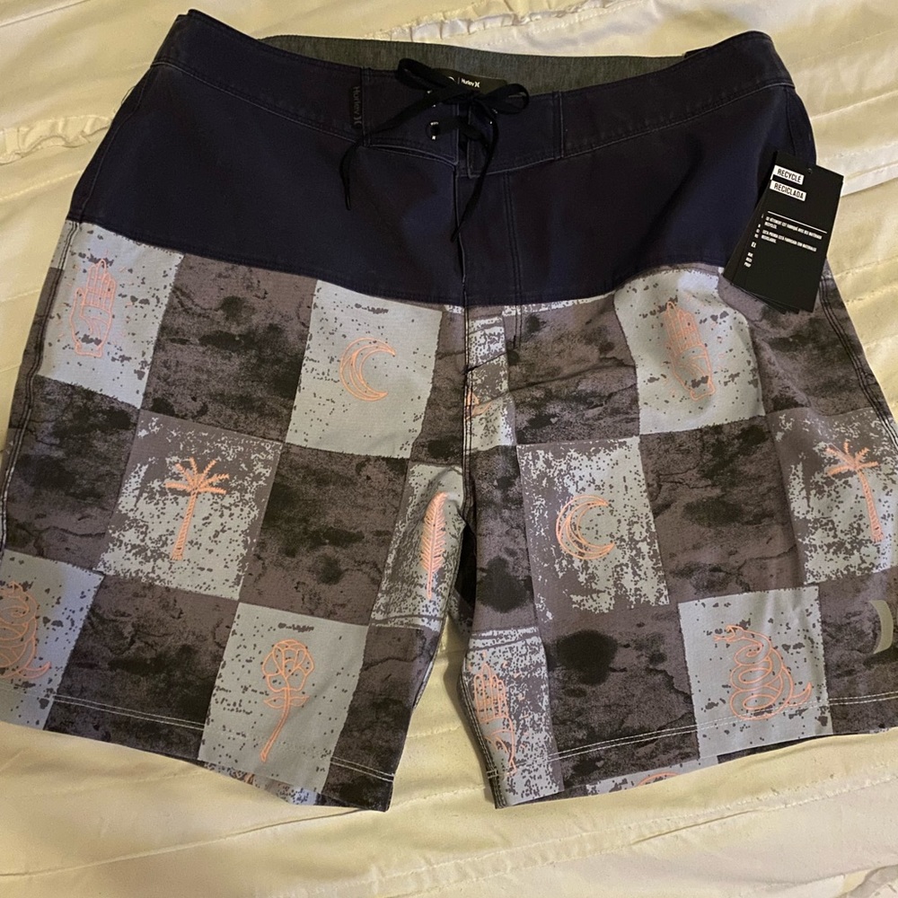 Brand new Hurley phantom men’s board shorts
